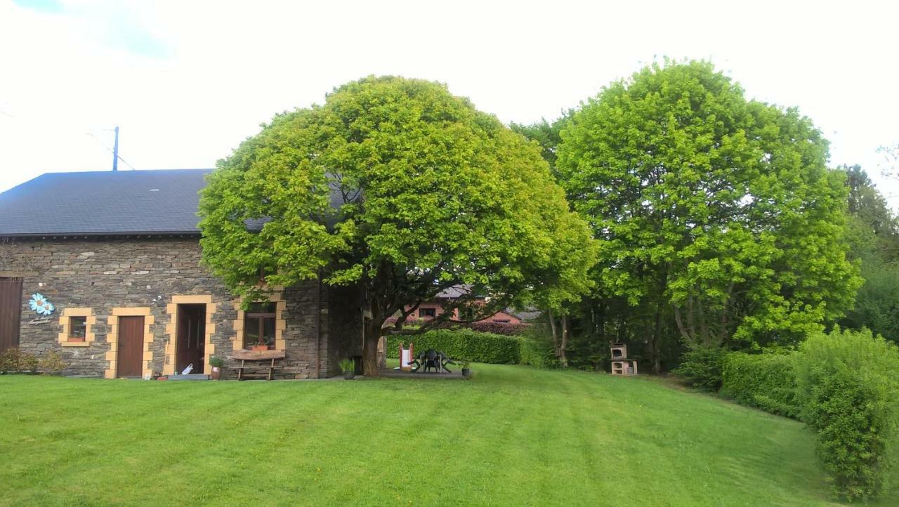 La Maison Des Marguerites Vresse-sur-Semois Exterior photo